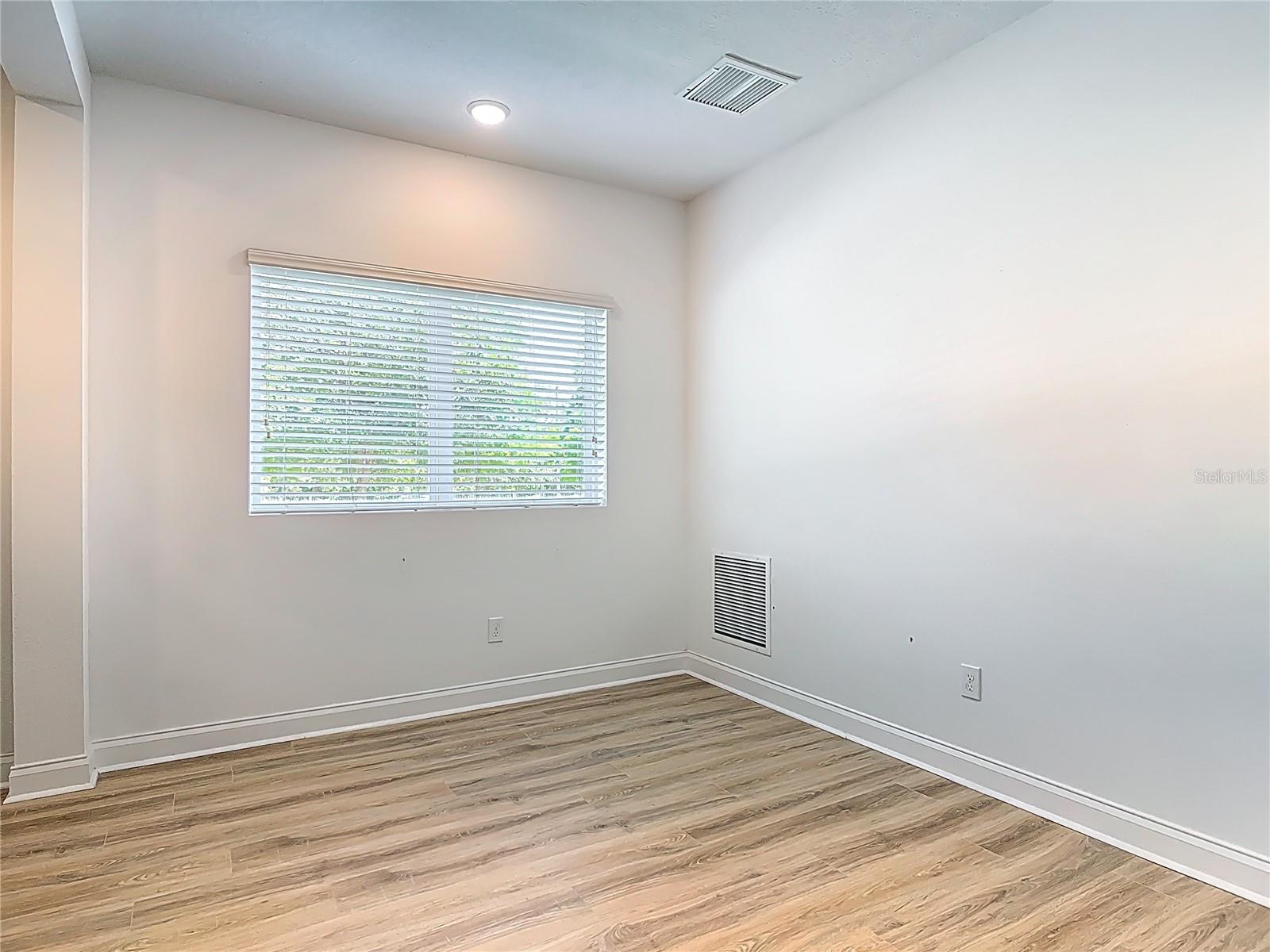 Image 20 of 62 For 4630 Socrates Way