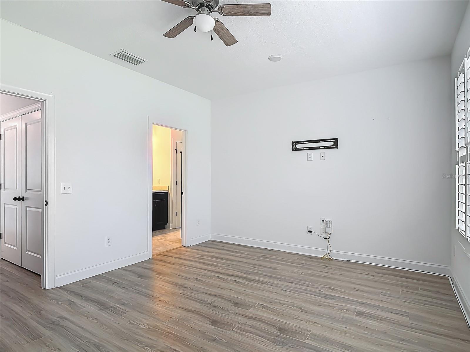 Image 42 of 62 For 4630 Socrates Way