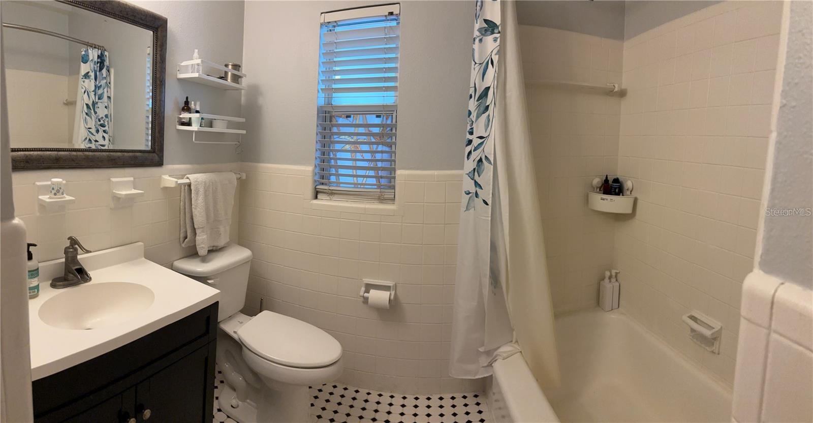 Image 17 of 36 For 5408 Milan Drive