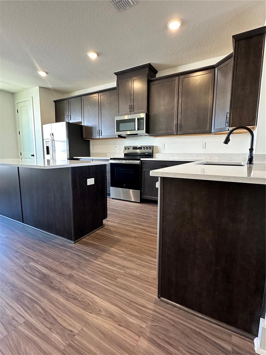 Image 11 of 40 For 5777 Citrus Park Drive