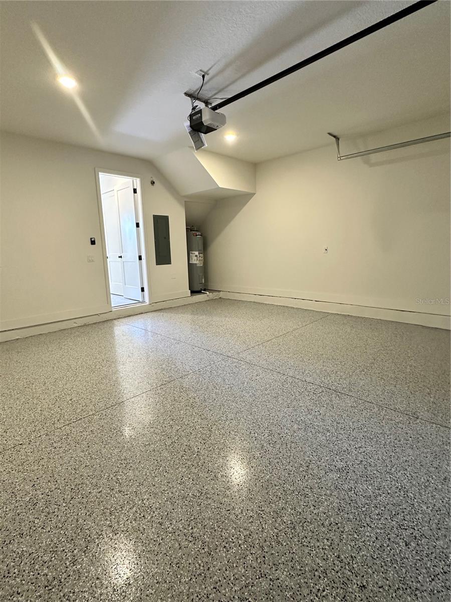 Image 8 of 40 For 5777 Citrus Park Drive