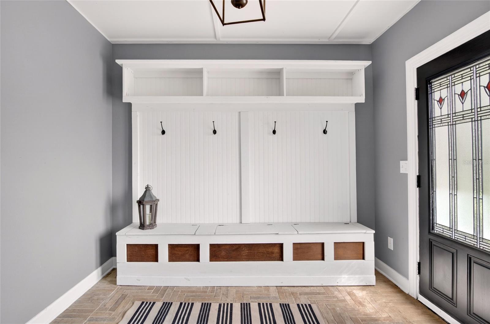 Image 5 of 50 For 4472 Winderlakes Drive