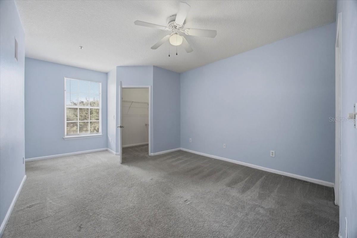 Image 7 of 15 For 14353 Fredricksburg Drive 907