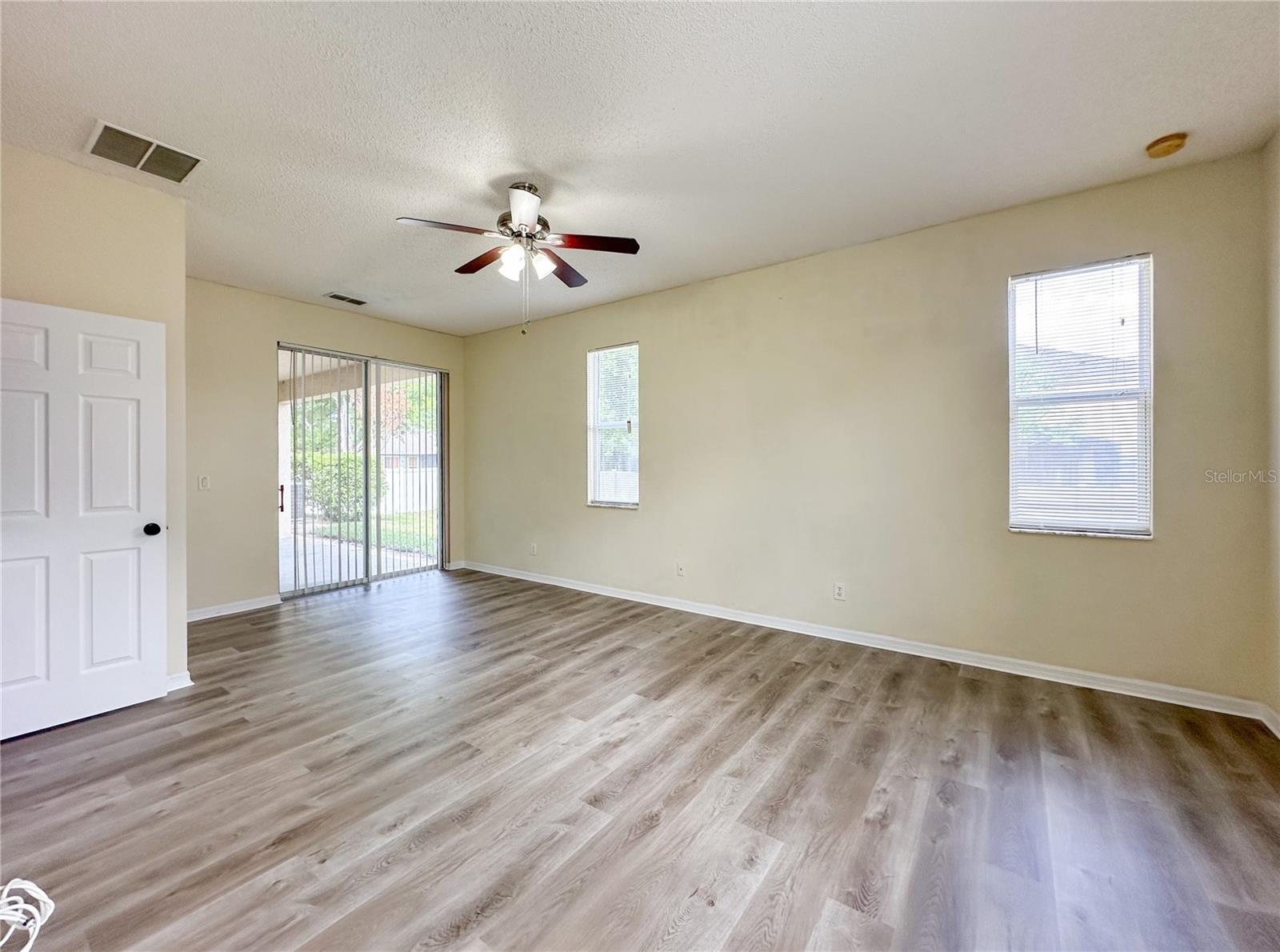 Image 17 of 38 For 2776 Cabernet Circle