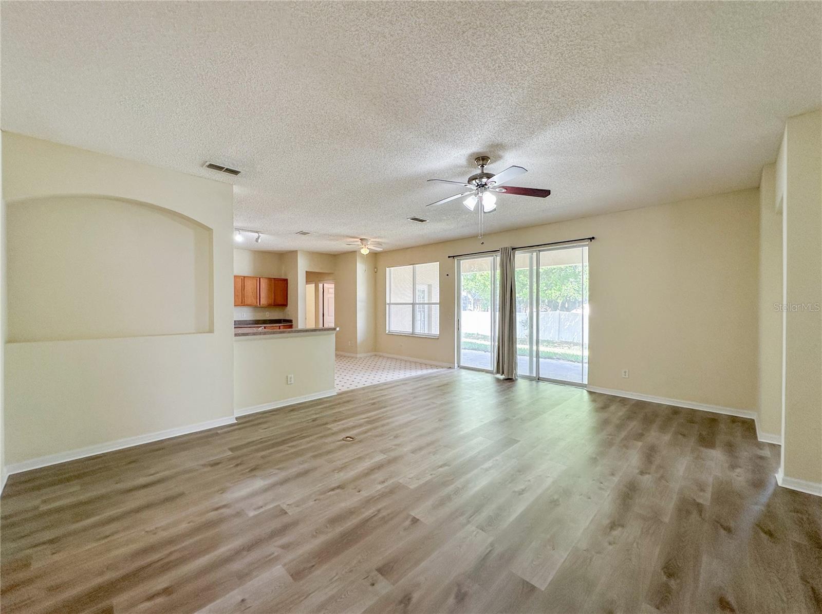 Image 4 of 38 For 2776 Cabernet Circle