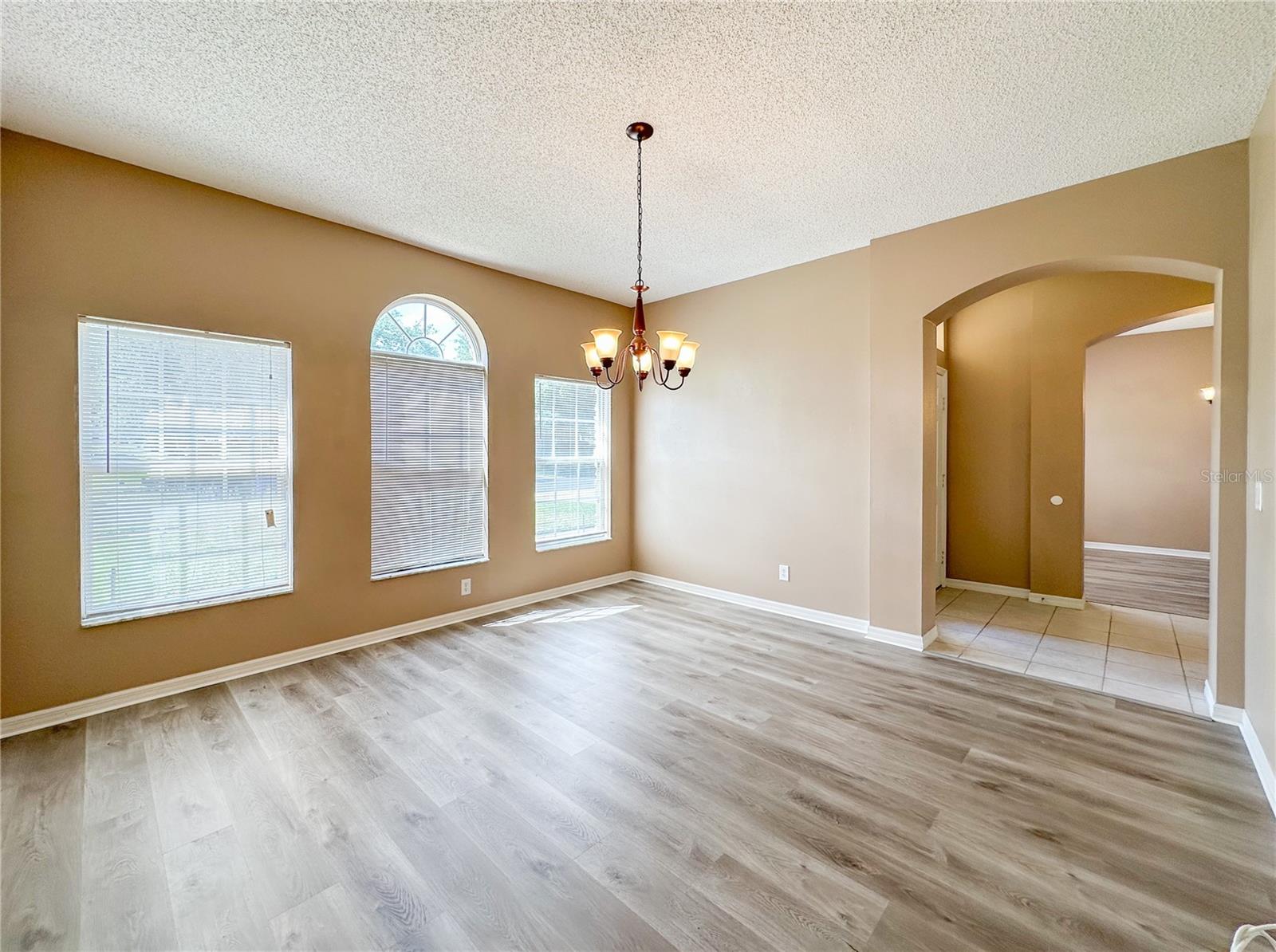 Image 6 of 38 For 2776 Cabernet Circle