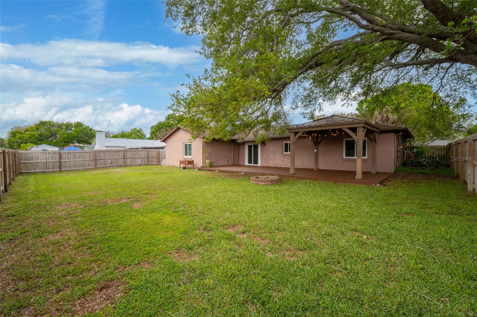 Image 26 of 32 For 829 Westport Drive