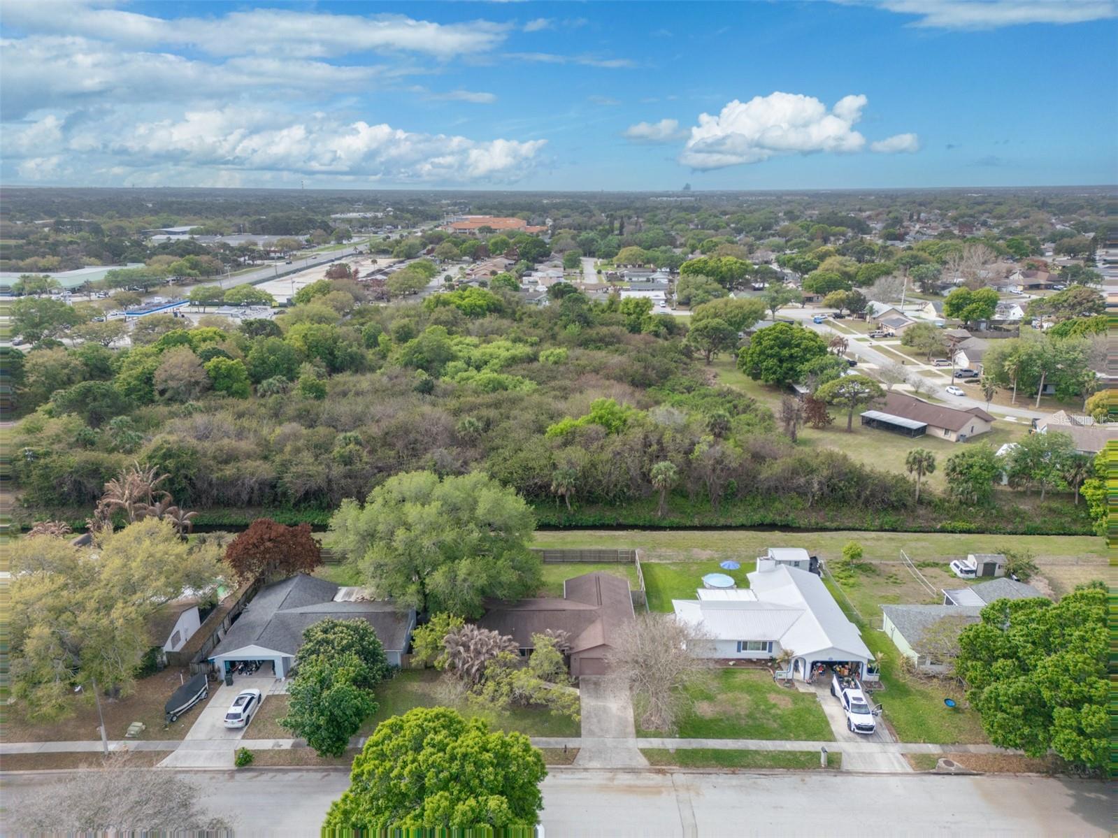 Image 31 of 32 For 829 Westport Drive