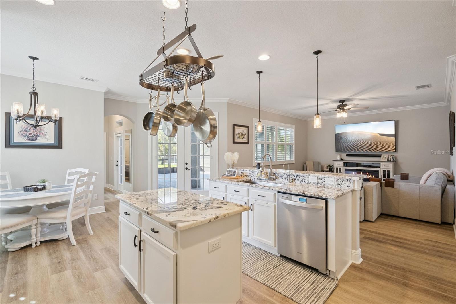 Image 19 of 63 For 1298 Tallow Road