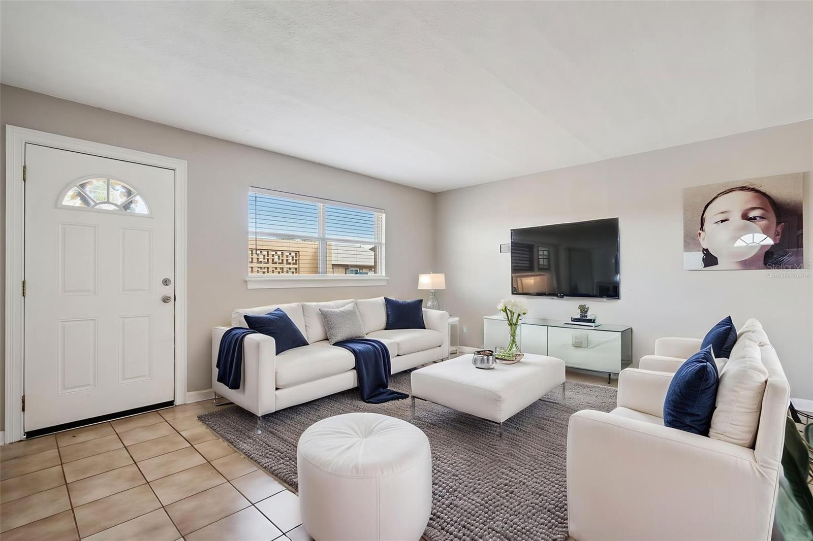 Image 8 of 26 For 516 B St