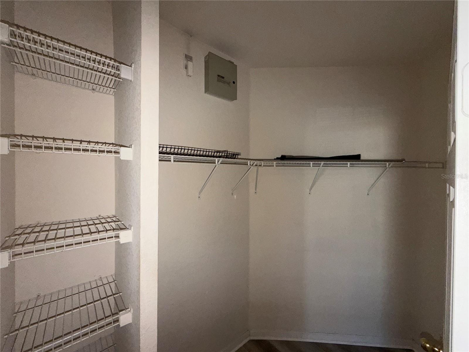 Image 10 of 14 For 3561 Conroy Road 225