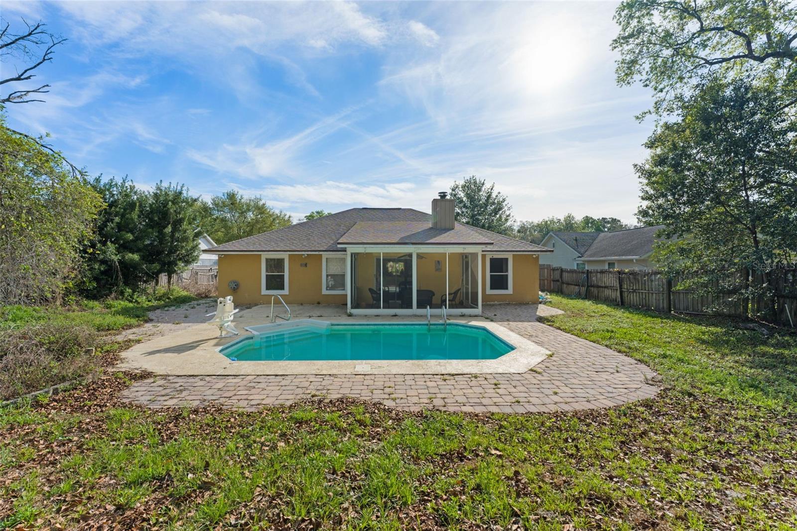 Image 35 of 38 For 340 Inglenook Circle