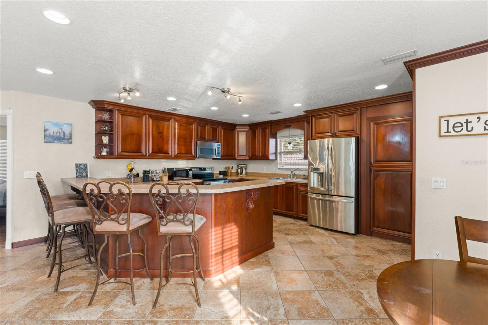 Image 9 of 38 For 340 Inglenook Circle