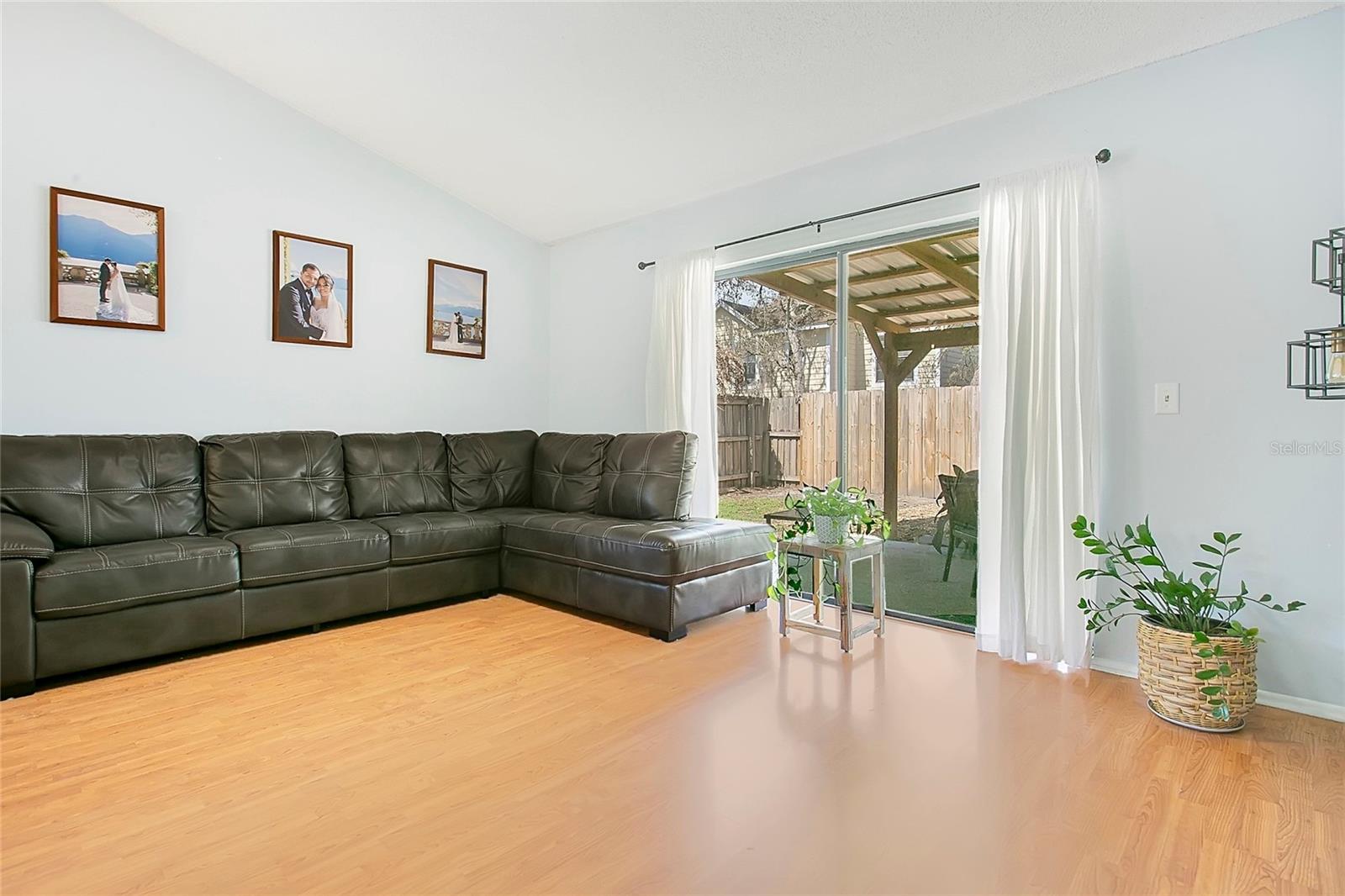 Image 8 of 34 For 1223 Lacey Oak Drive