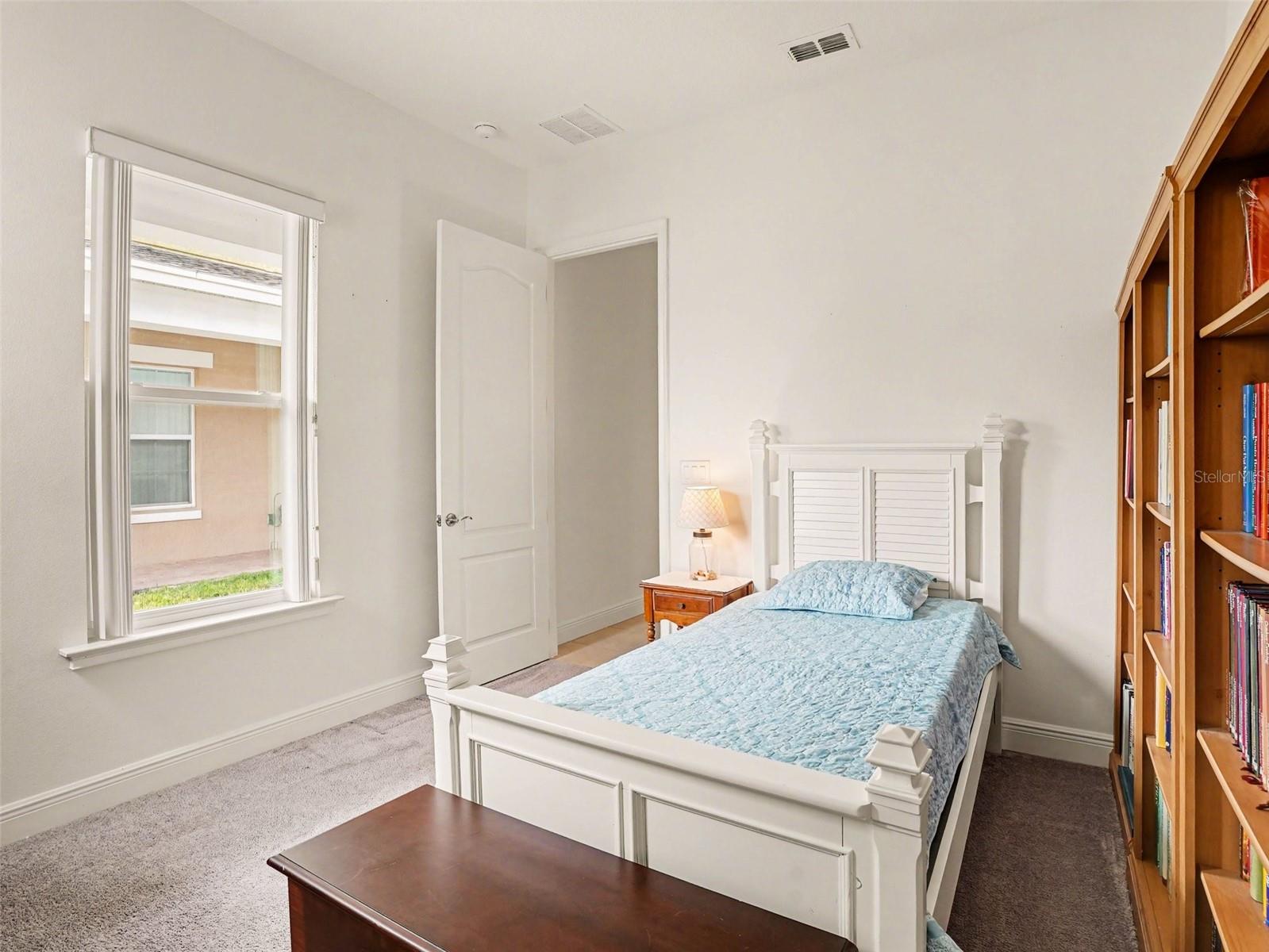 Image 19 of 30 For 2520 Yellow Brick Road