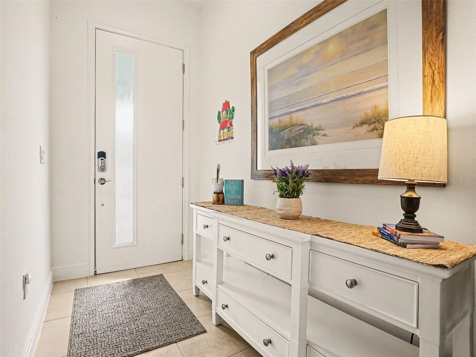 Image 3 of 30 For 2520 Yellow Brick Road