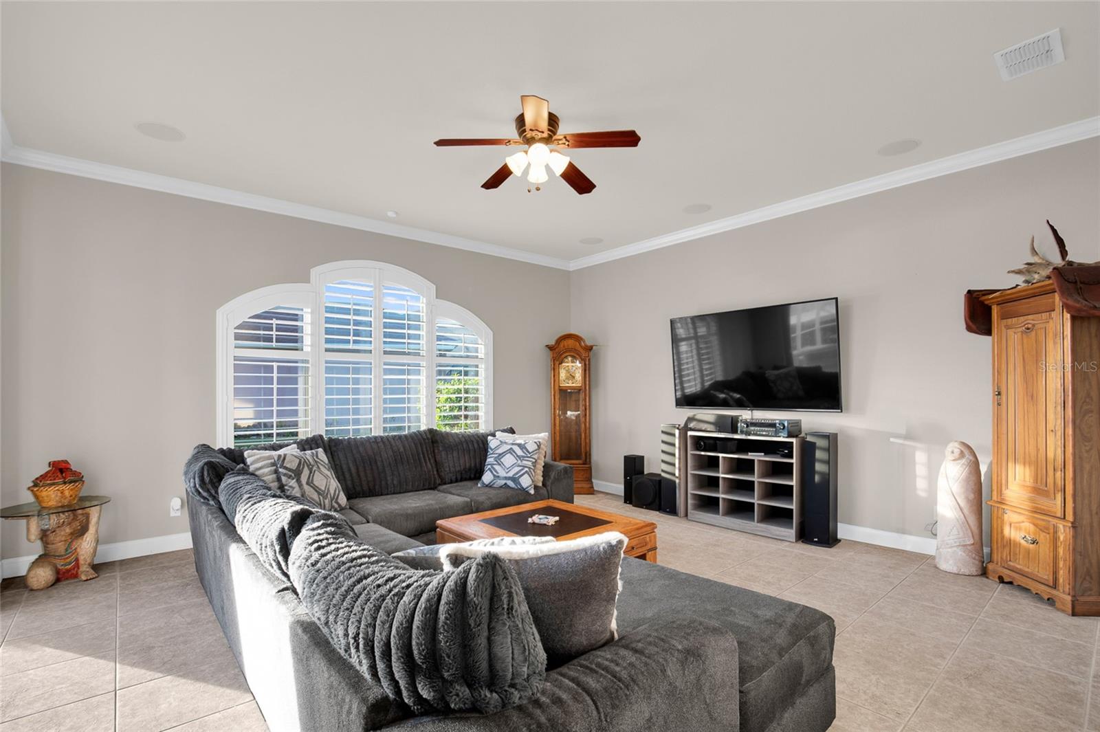 Image 22 of 55 For 3359 Locanda Circle