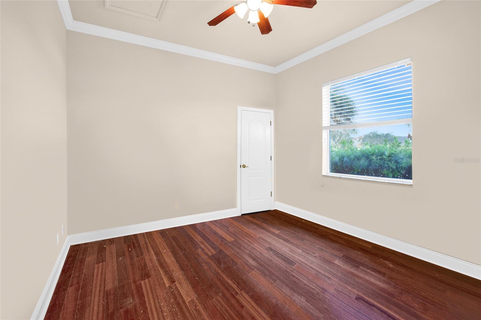 Image 32 of 55 For 3359 Locanda Circle