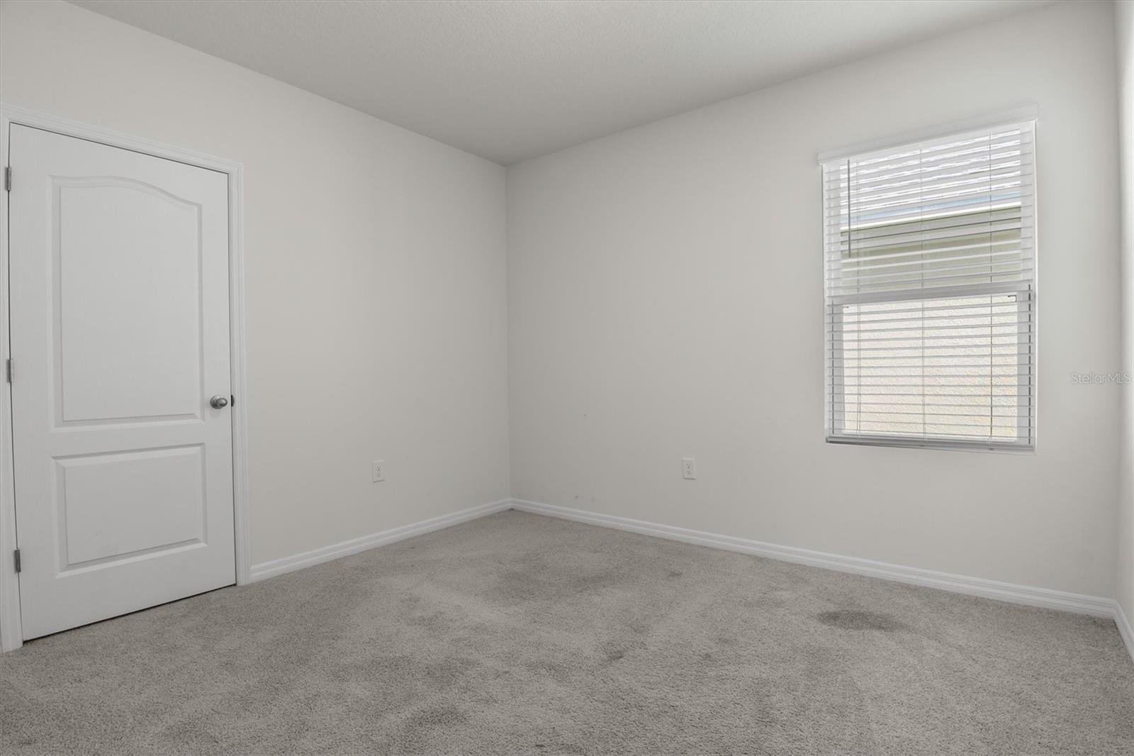 Image 20 of 26 For 1038 Victoria Parc Avenue