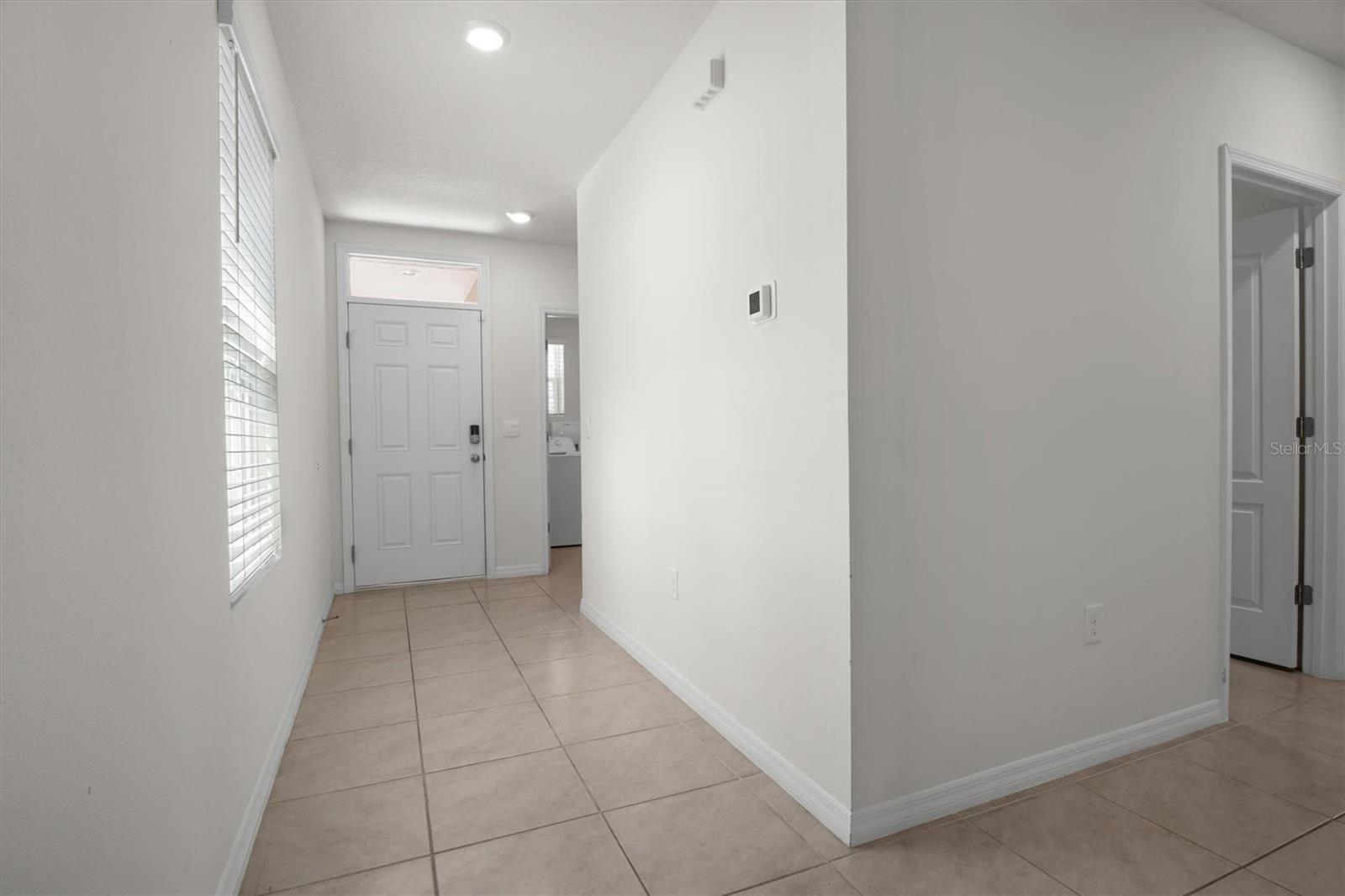 Image 3 of 26 For 1038 Victoria Parc Avenue