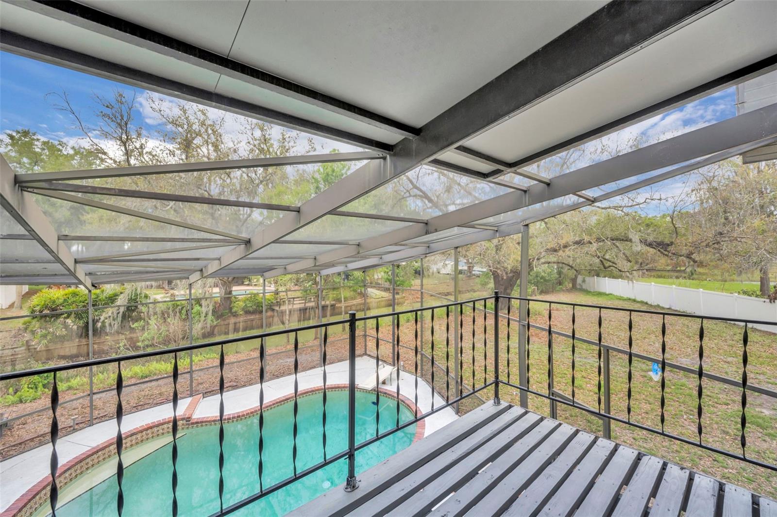 Image 29 of 47 For 5997 Sheryl Anita Street