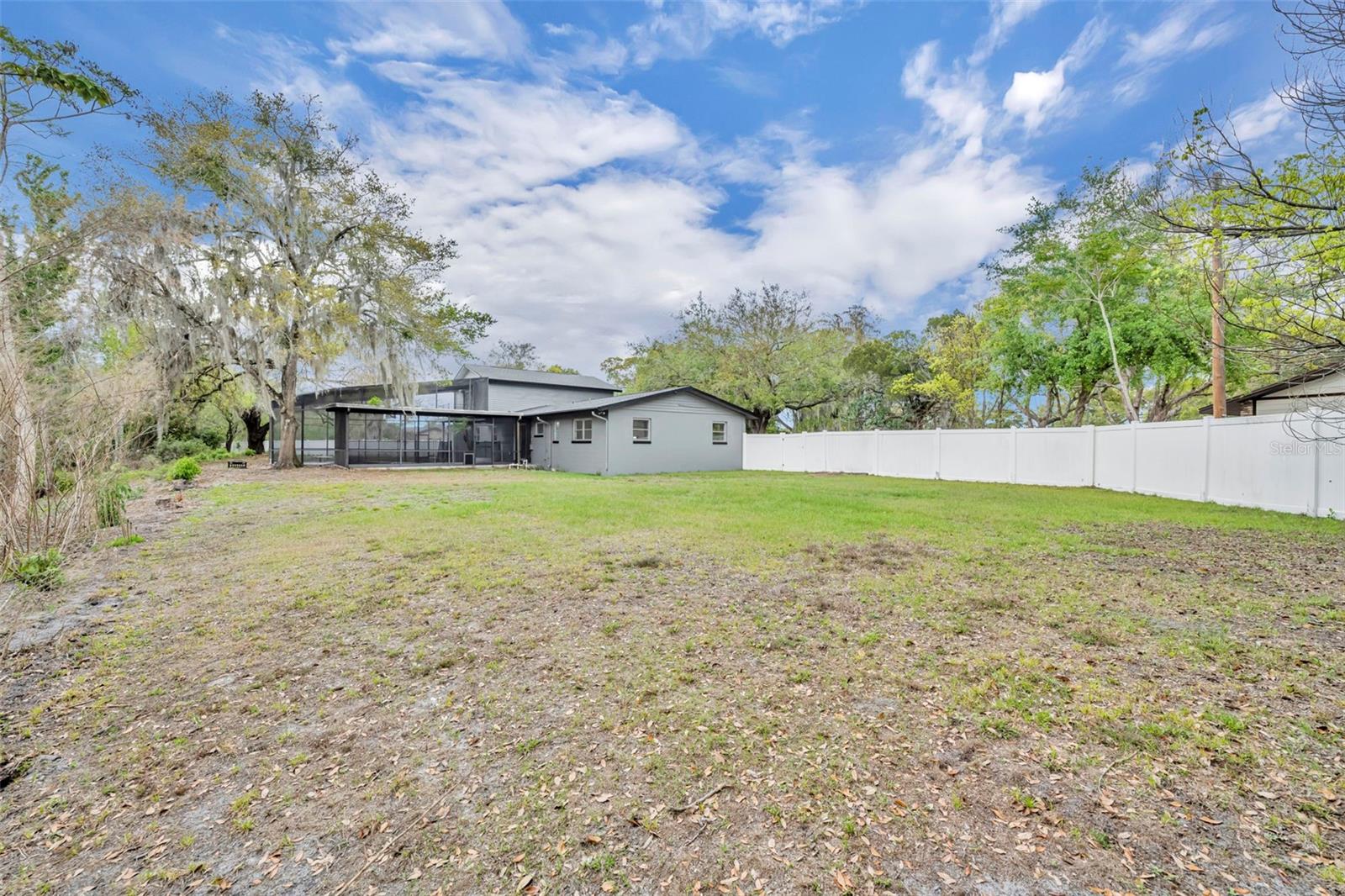 Image 40 of 47 For 5997 Sheryl Anita Street