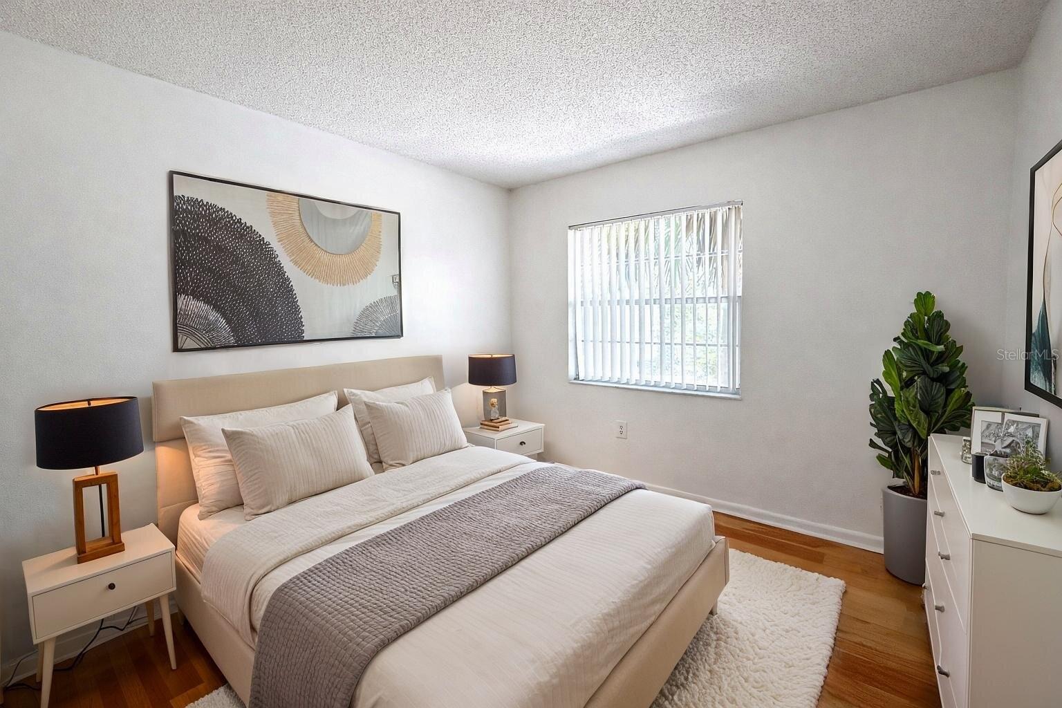 Image 12 of 14 For 2505 Alafaya Trail 8