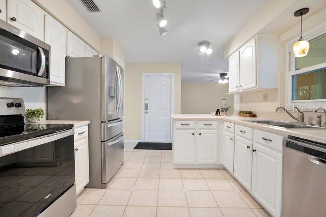 Image 16 of 64 For 570 Triplet Lake Drive