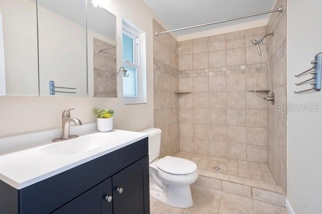 Image 30 of 64 For 570 Triplet Lake Drive