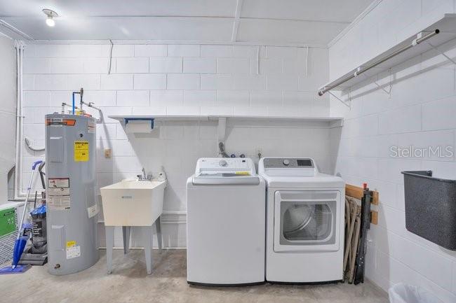 Image 38 of 64 For 570 Triplet Lake Drive