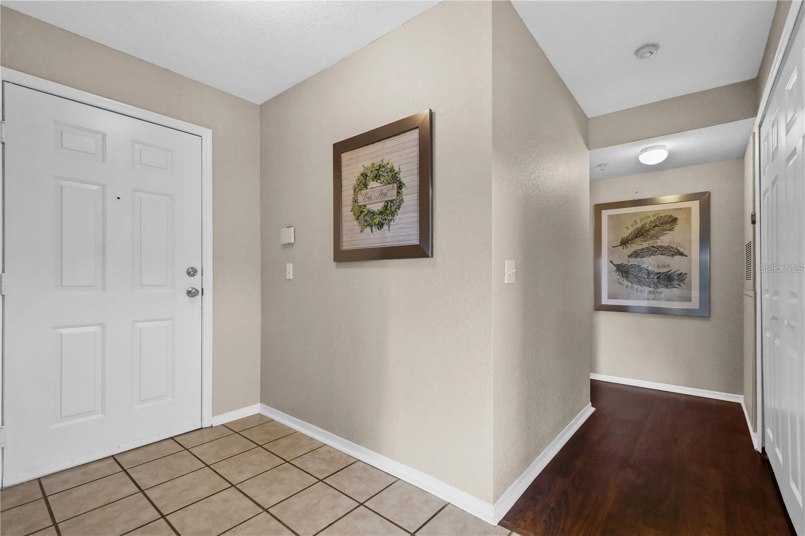 Image 15 of 22 For 13917 Fairway Island Drive 922