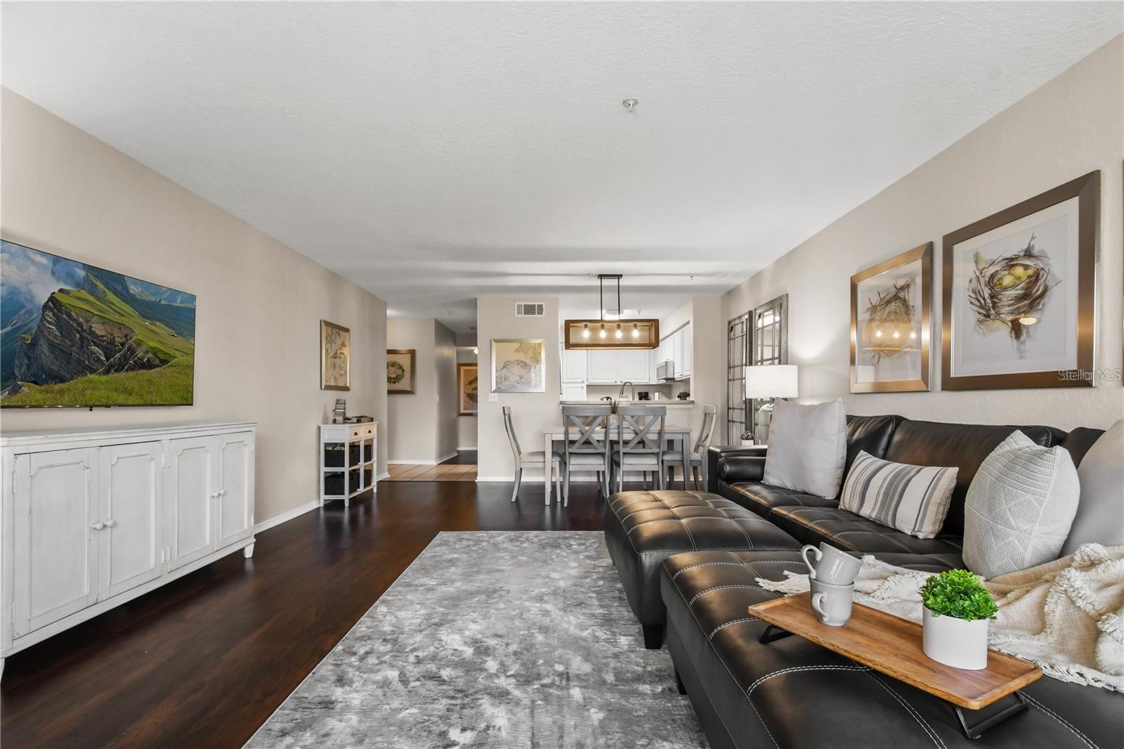 Image 9 of 22 For 13917 Fairway Island Drive 922