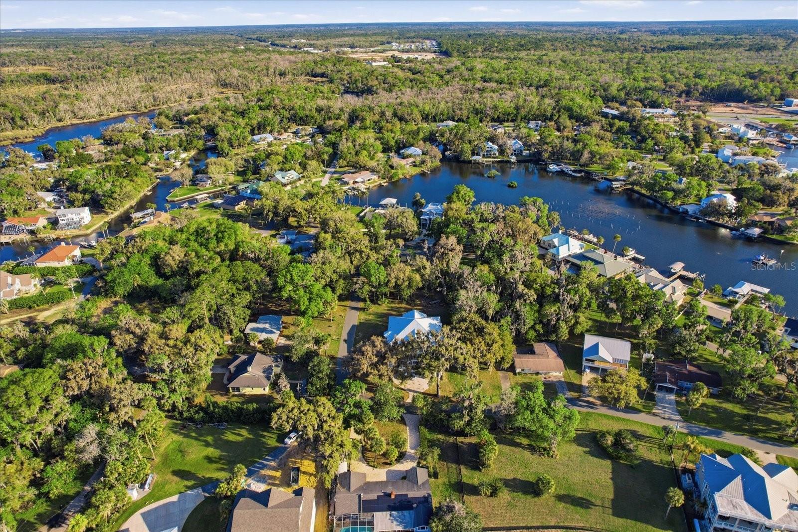 Image 13 of 14 For 20 Magnolia Circle