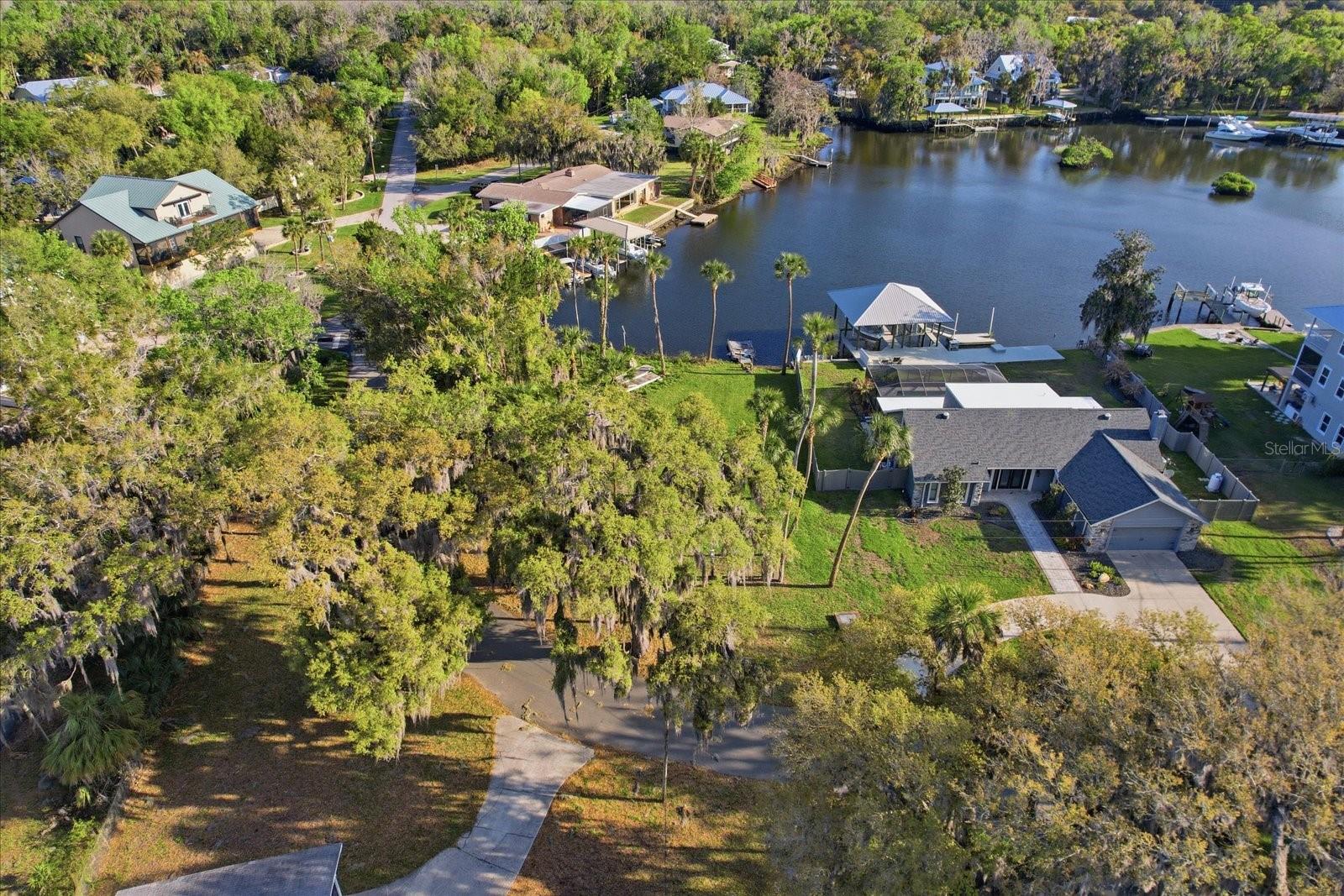 Image 14 of 14 For 20 Magnolia Circle