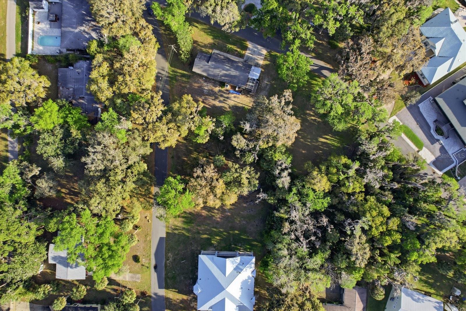 Image 7 of 14 For 20 Magnolia Circle