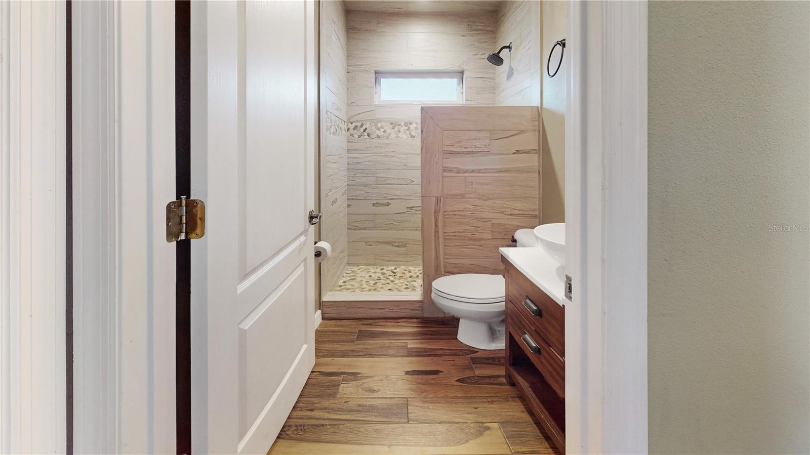 Image 18 of 35 For 33817 Secret Hill Drive