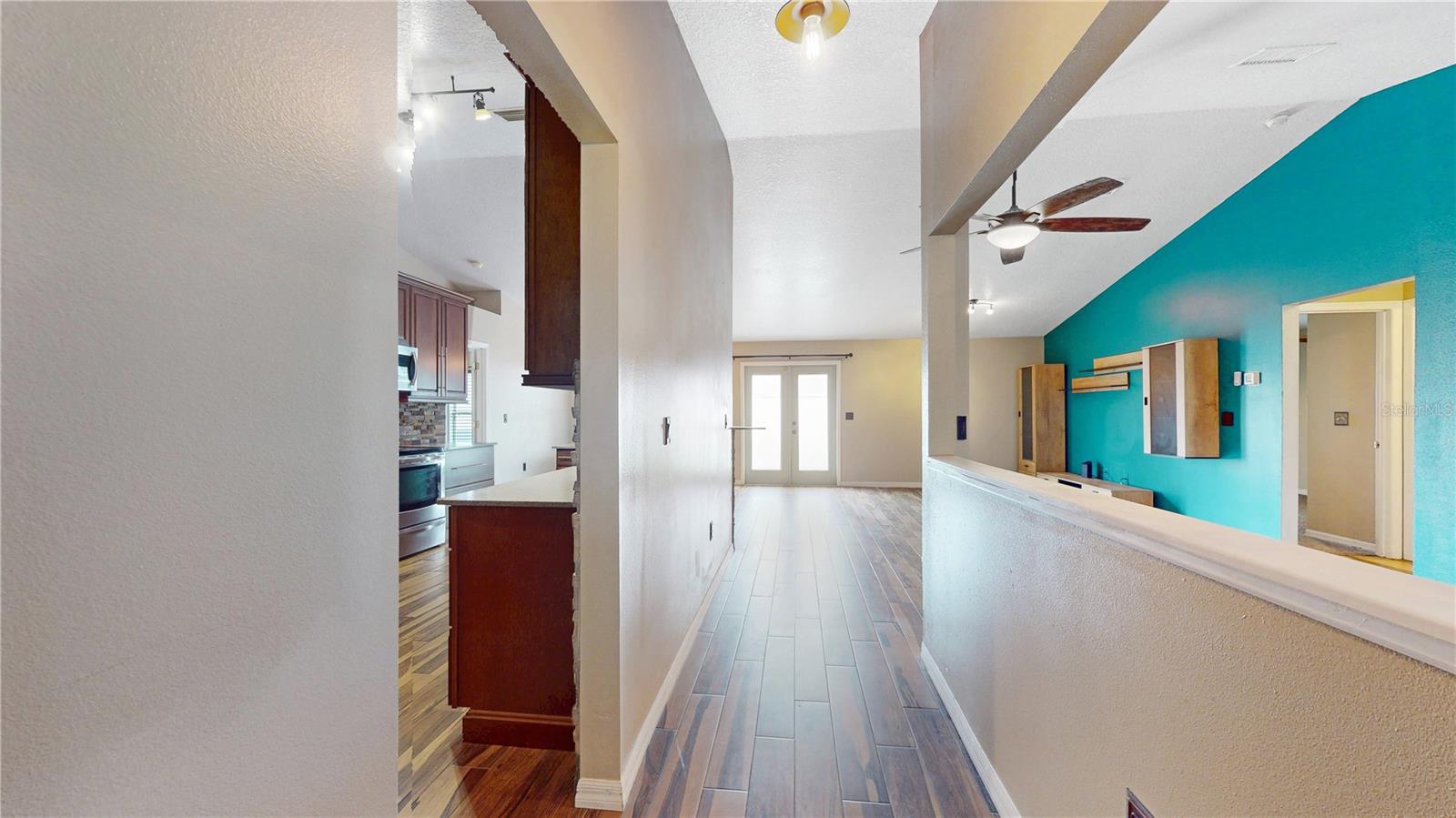 Image 5 of 35 For 33817 Secret Hill Drive