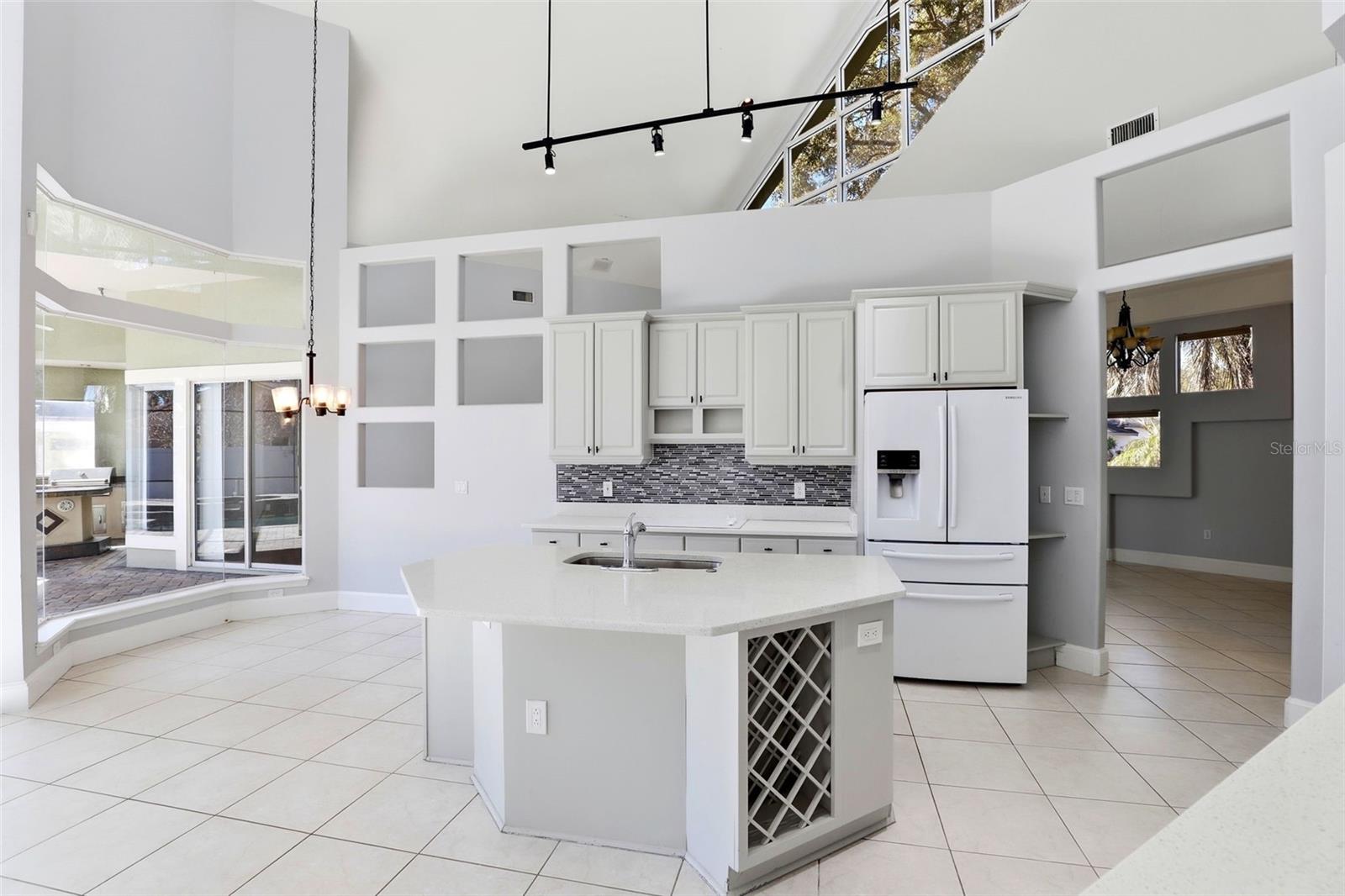 Image 10 of 43 For 8034 Landgrove Court