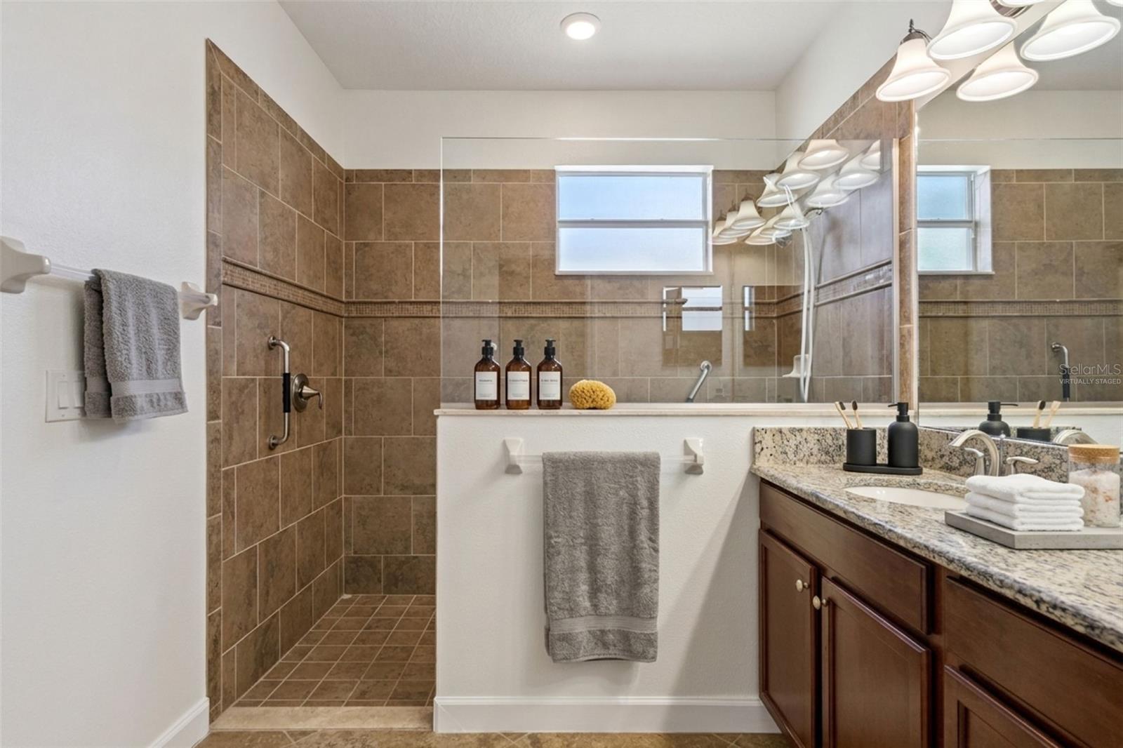 Image 22 of 41 For 3859 Sanibel Street