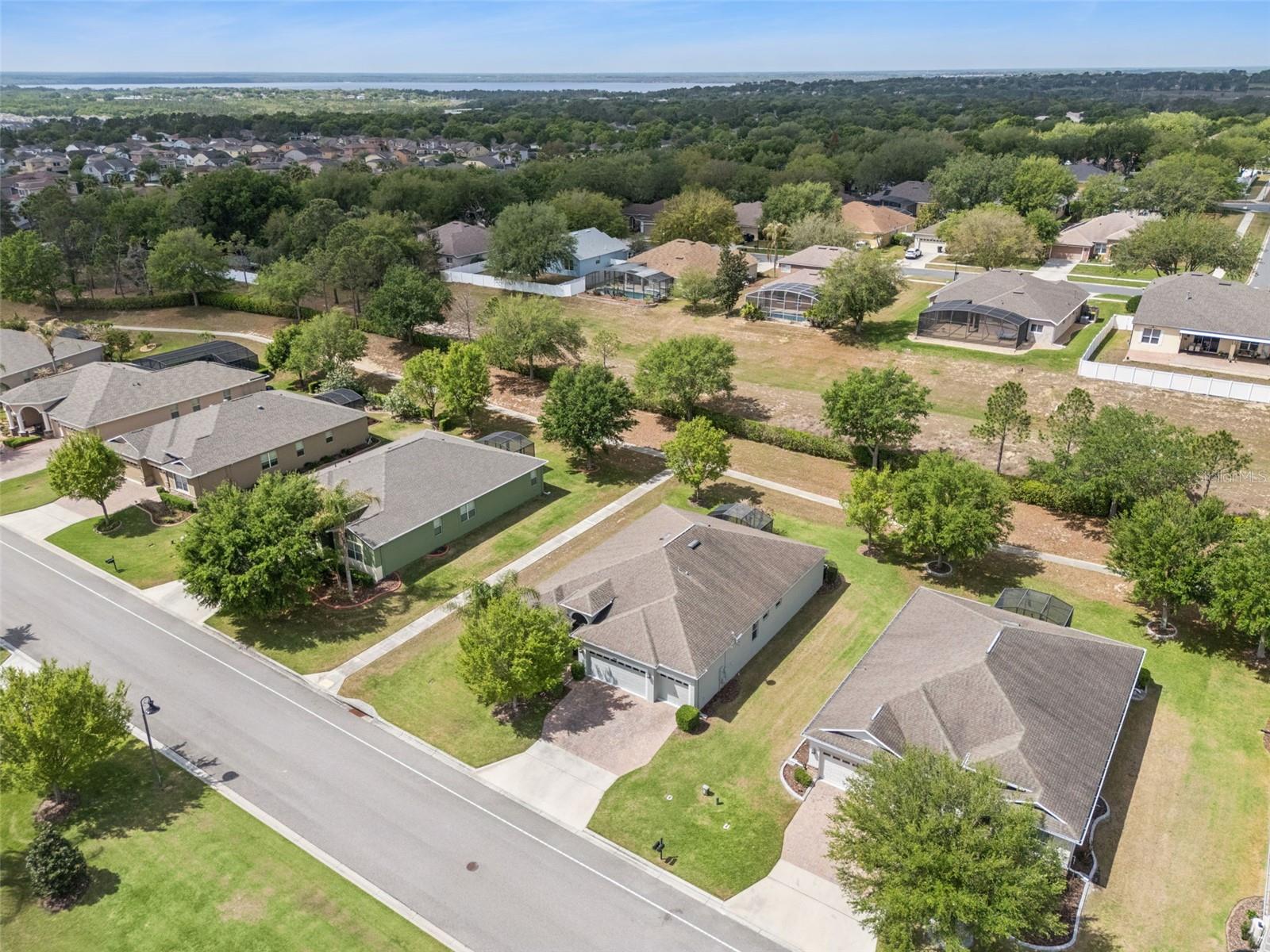 Image 36 of 41 For 3859 Sanibel Street