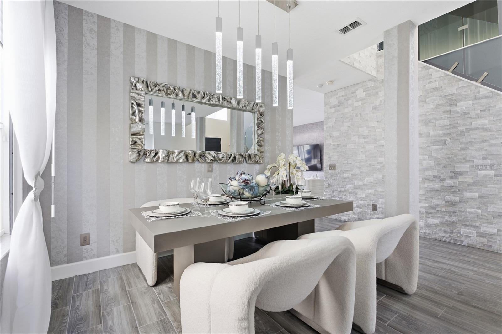 Image 17 of 48 For 13060 Hatherton Circle