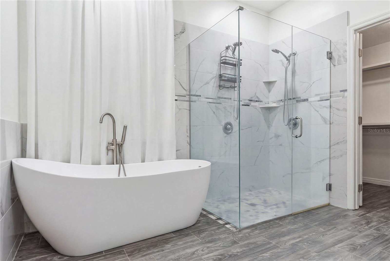 Image 20 of 48 For 13060 Hatherton Circle