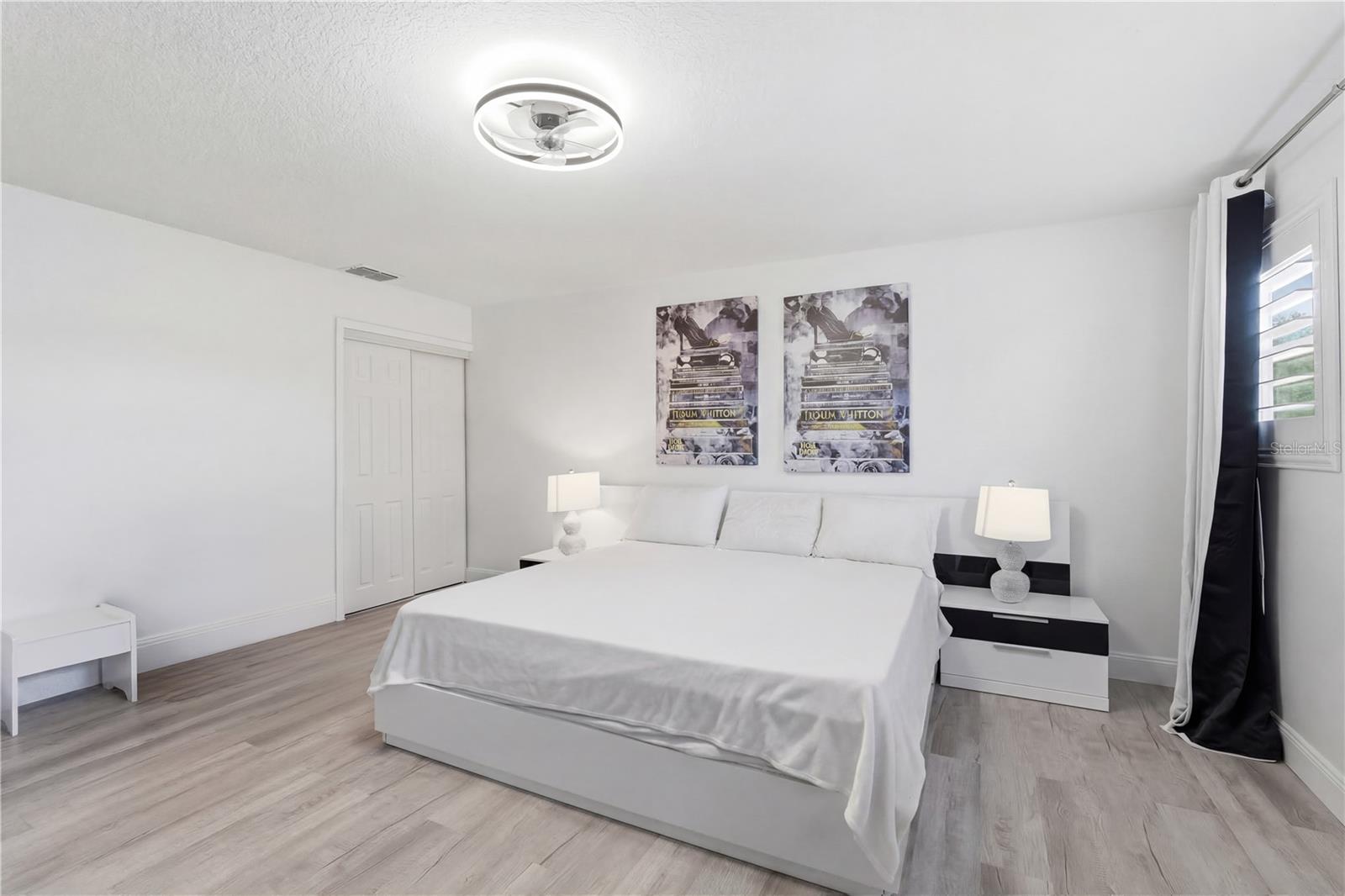 Image 27 of 48 For 13060 Hatherton Circle