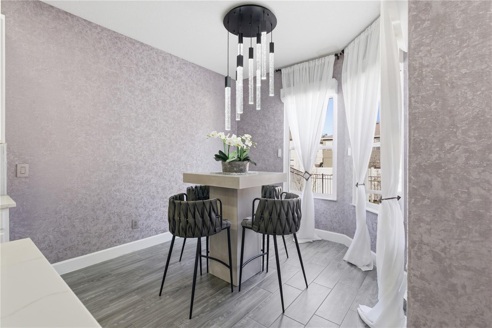 Image 34 of 48 For 13060 Hatherton Circle