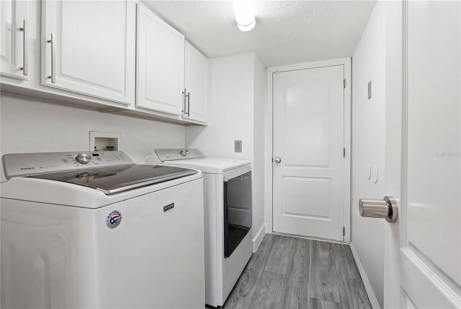 Image 43 of 48 For 13060 Hatherton Circle