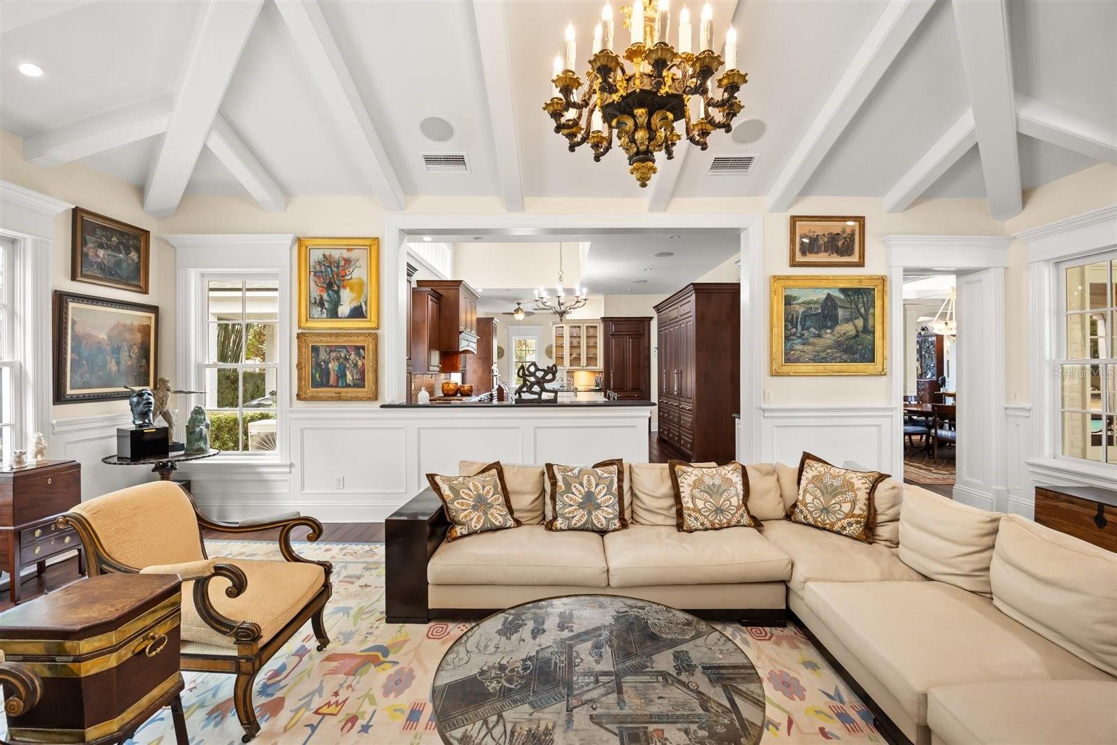 Image 11 of 44 For 1760 Via Venetia