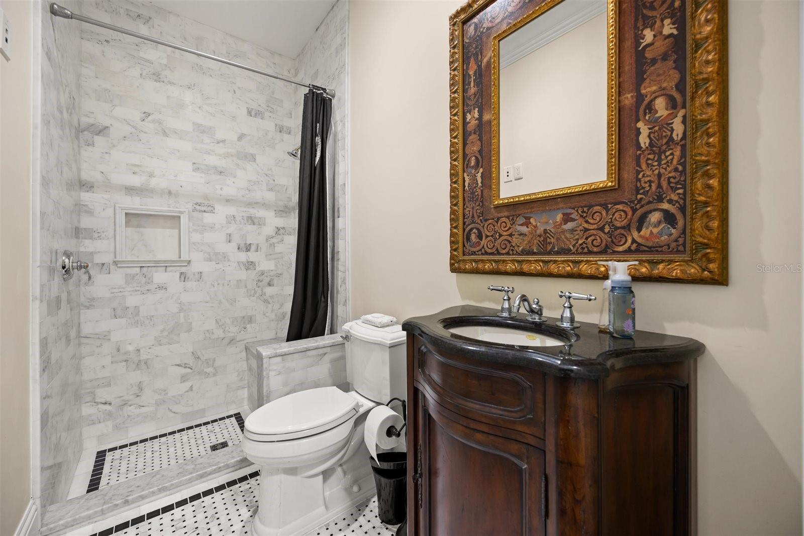 Image 21 of 44 For 1760 Via Venetia