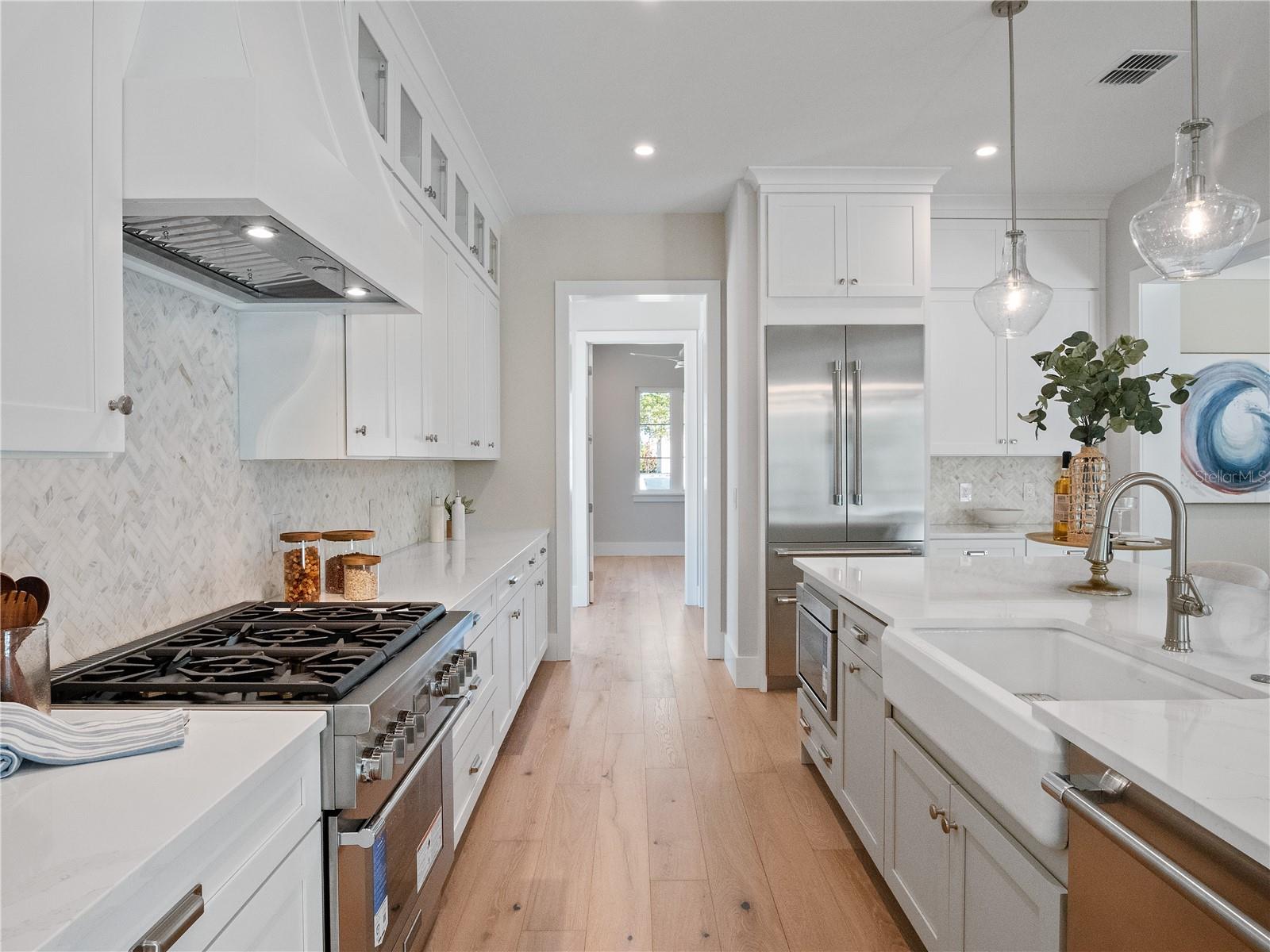 Image 17 of 55 For 511 Briley Avenue