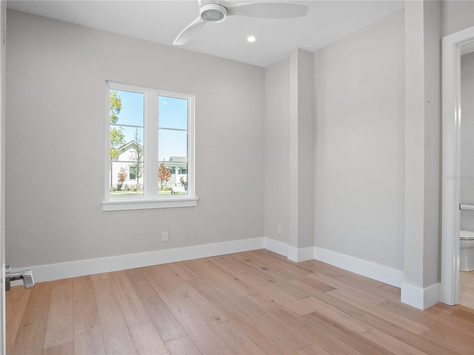 Image 24 of 55 For 511 Briley Avenue