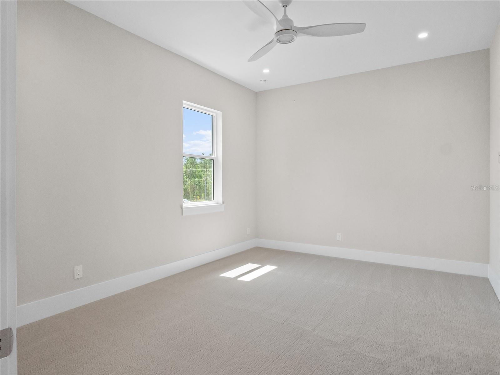 Image 43 of 55 For 511 Briley Avenue